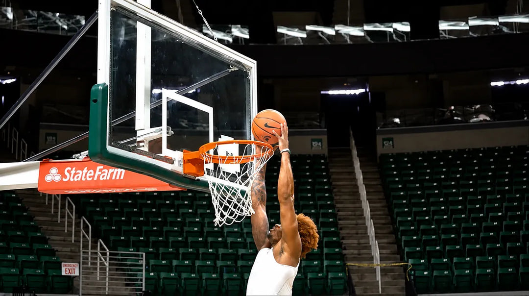 Coen Carr rising to the rim