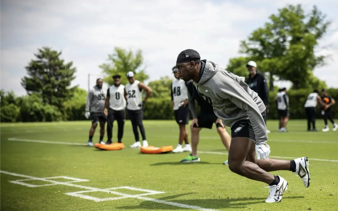 Jalyx Hunt exploding off the line at Philadelphia Eagles practice